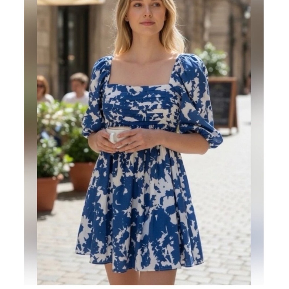 Abercrombie & Fitch Blue White Floral Puff Sleeve Smocked Mini Dress MT Womens